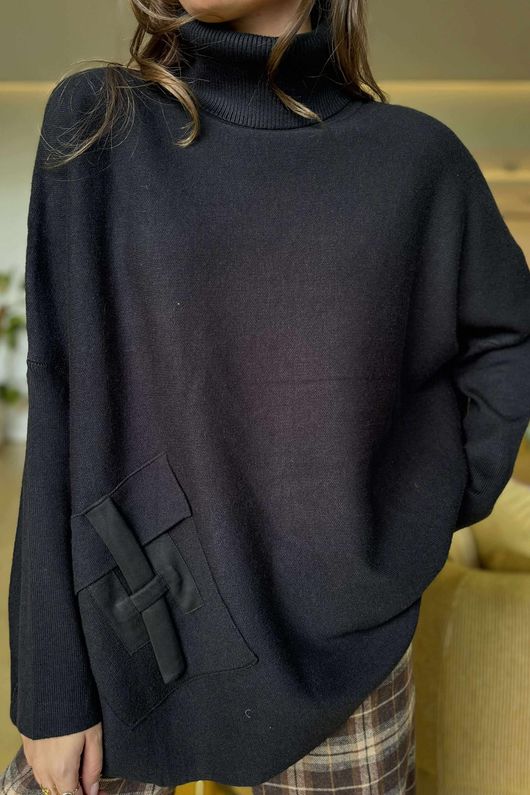 Balmoral Cargo Pocket Knit Jumper Black